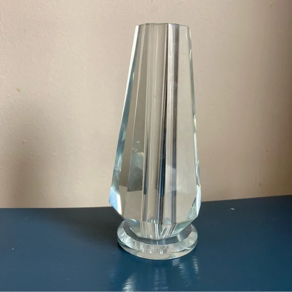 Vintage Clear Crystal Glass Decorative Vase Flower Bud Vase - Home Accents - Picture 3 of 9
